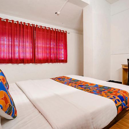 Fabhotel Saubhagya Inn Нашик Екстериор снимка